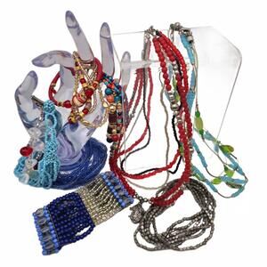 Lot Of Beaded Bracelets And Necklaces 16 Pieces